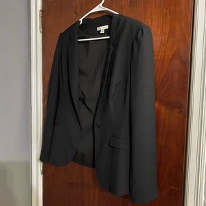 Last chance item: Cato women’s blazer